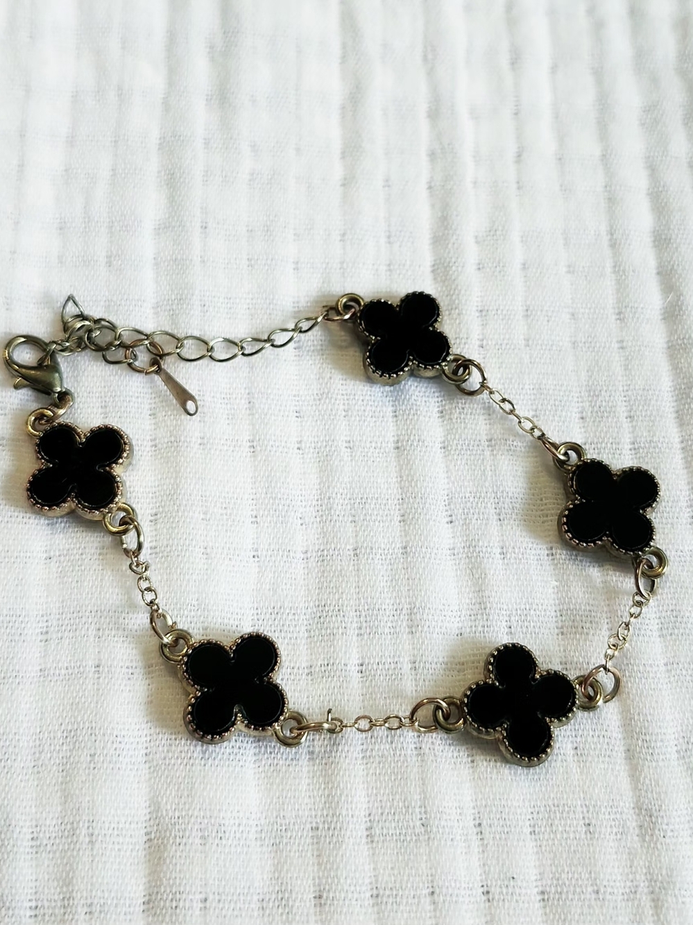 Women's Black Clover Bracelet